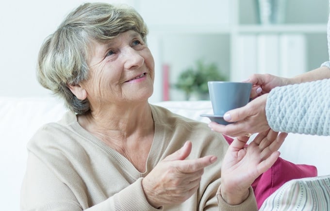 Правила оказания первой помощи пожилым людям Правила оказания первой помощи пожилым людям